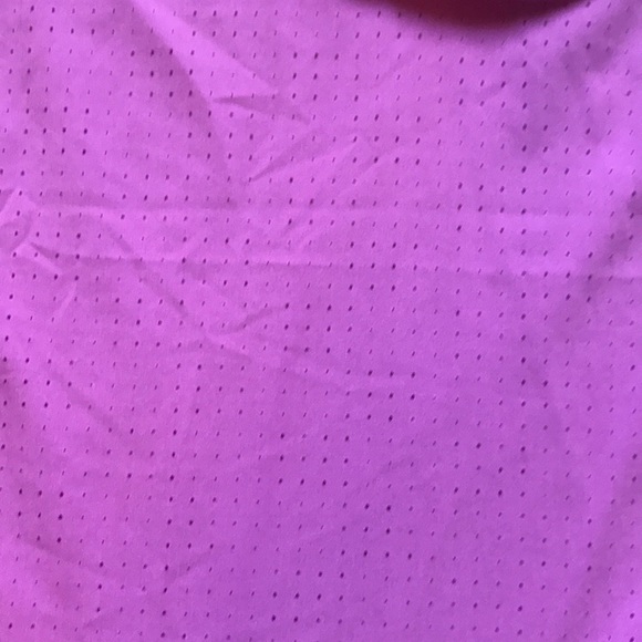 NWOT Lavender Under Armour Tank M - Picture 3 of 3